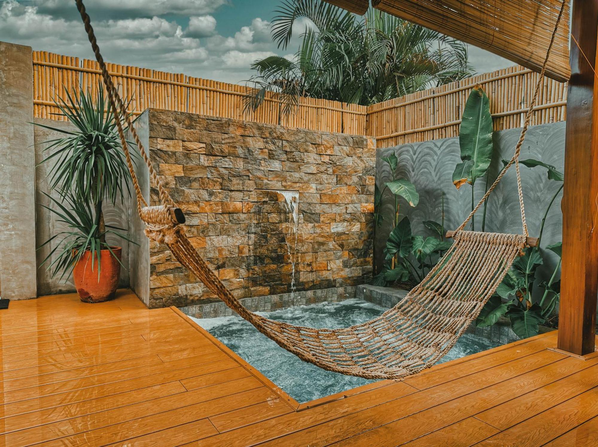 Reca Resort Official Porac Rum bild