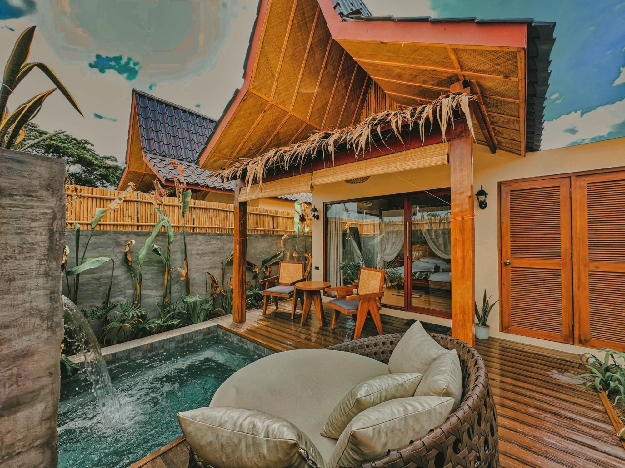 Reca Resort Official Porac Rum bild