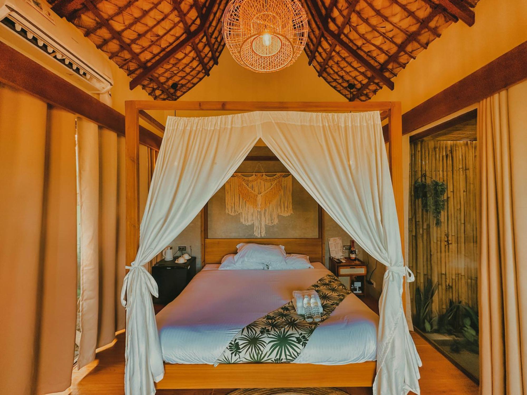 Reca Resort Official Porac Rum bild