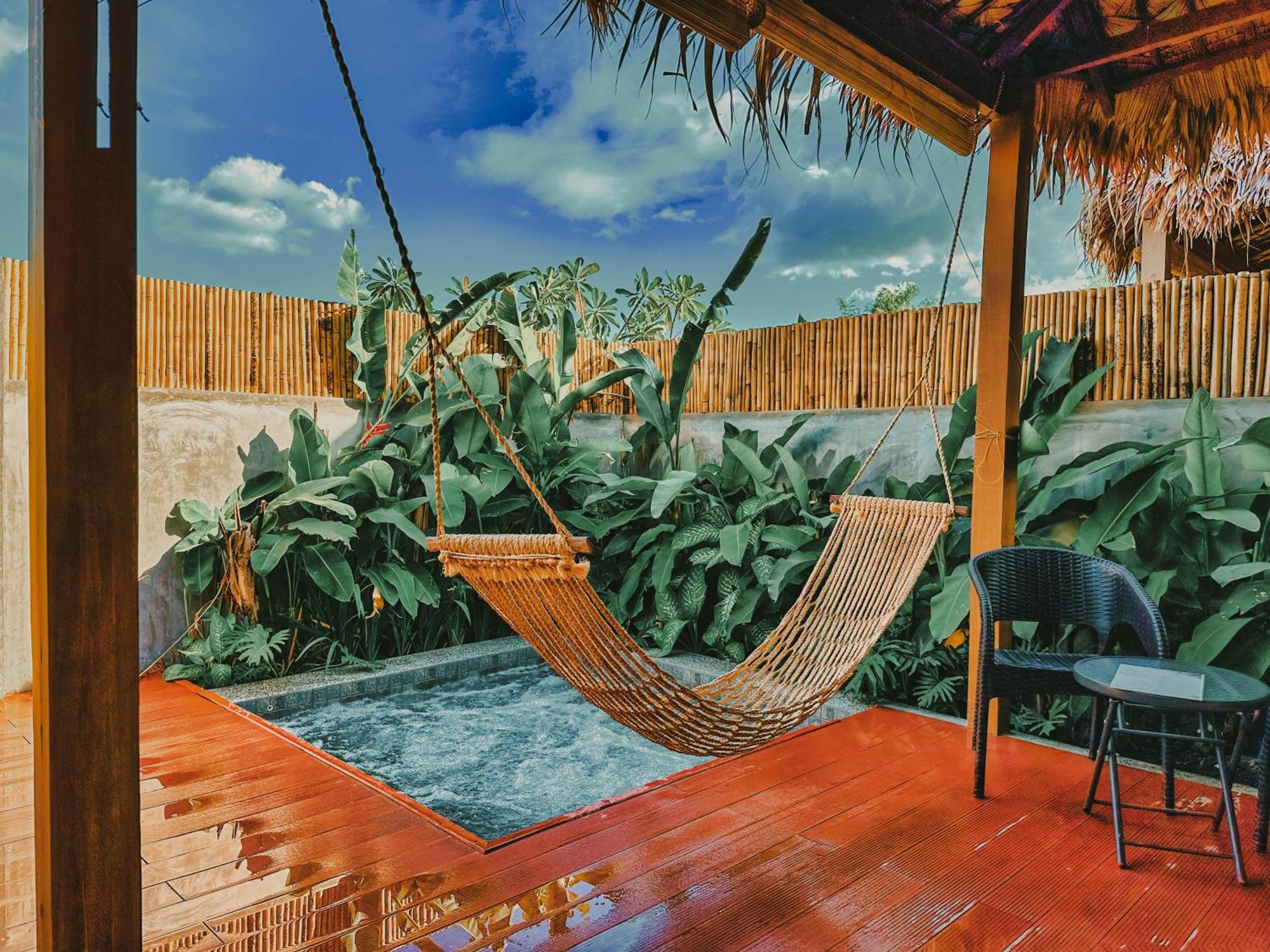Reca Resort Official Porac Rum bild