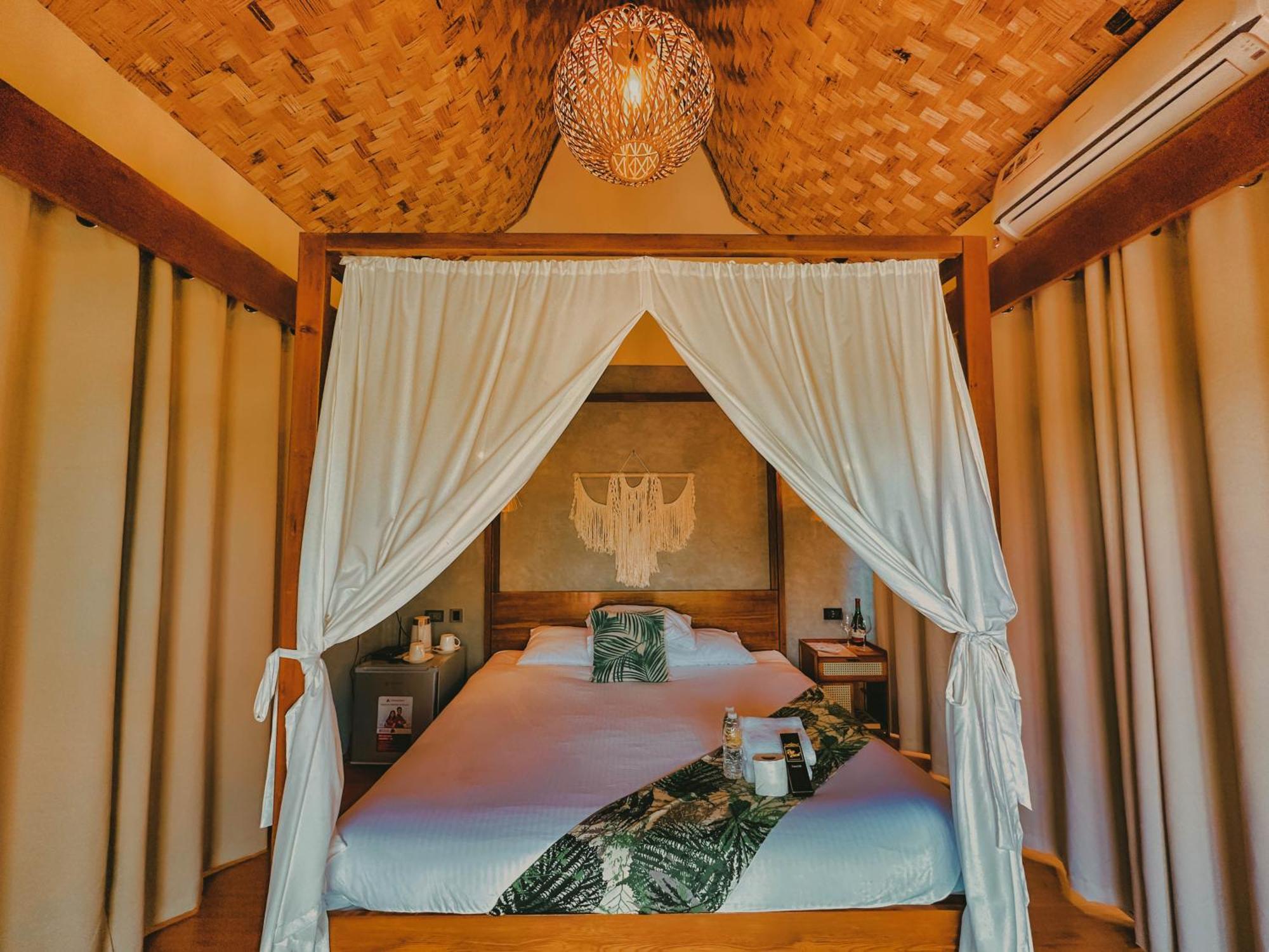 Reca Resort Official Porac Rum bild